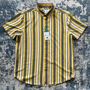 Tenth + Ocean Short Sleeve Casual Button Down Men's Large